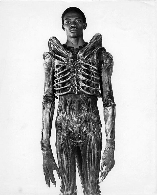 19. Nigerian design student and actor, Bolaji Badejo, (only for this particular movie) in his costume he designed for the cult sci-fi movie Alien.  | 1978