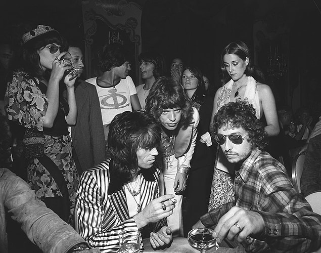 37. Bob Dylan, Mick Jagger, and Keith Richards at Jagger's 29th birthday party. | 1972