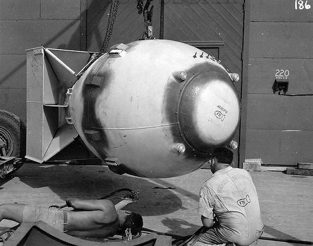 52. The latest touch-ups of "The Fat Man," the atomic bomb dropped on Nagasaki on August 9, 1945.