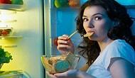 Yatağı Bırakıp Soluğu Buzdolabının Başında Almak: Gece Yemek Yeme Sendromu
