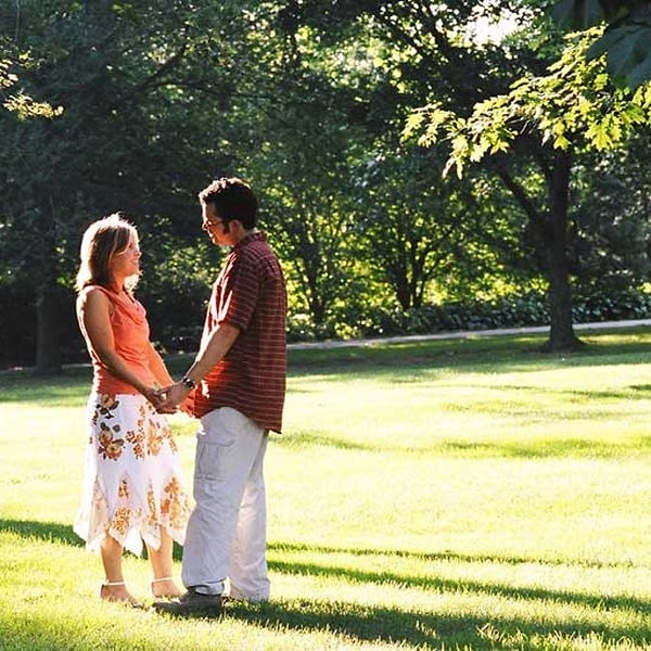 8. Пойти гулять в парк