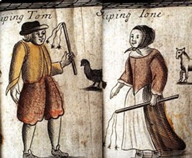 7. Whipping Tom (Kırbaççı Tom) 18. yüzyılda İngiltere yaşıyordu. Yalnız gezen kadınları yakalayıp elbiselerini sıyırdıktan sonra popolarını kırbaçlıyordu.