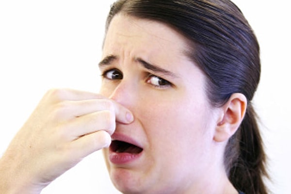 8. Некоторые вещи, которые вы едите и пьете, могут сделать вашу струю особенно зловонной