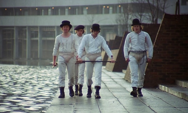 1. Заводной апельсин (1971)