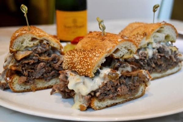 3. ЧизСтейк в "Barclay Prime" (Филадельфия) за $120