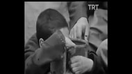 TRT Arşivi'nden Çıkan, Gerçek Olduğuna İnanamayacağınız Bir Hikaye: Tüp Gaz İçen Çocuk