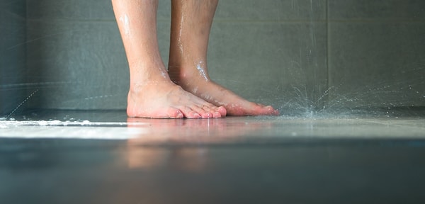 13. Вы писаете в душе?