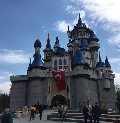 Sazova Parkı