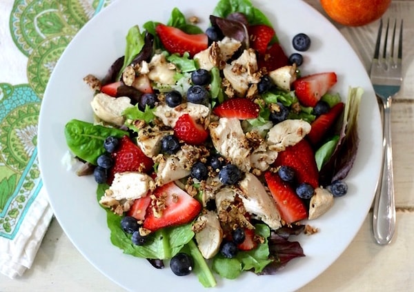 8. Фруктовый салат с курицей