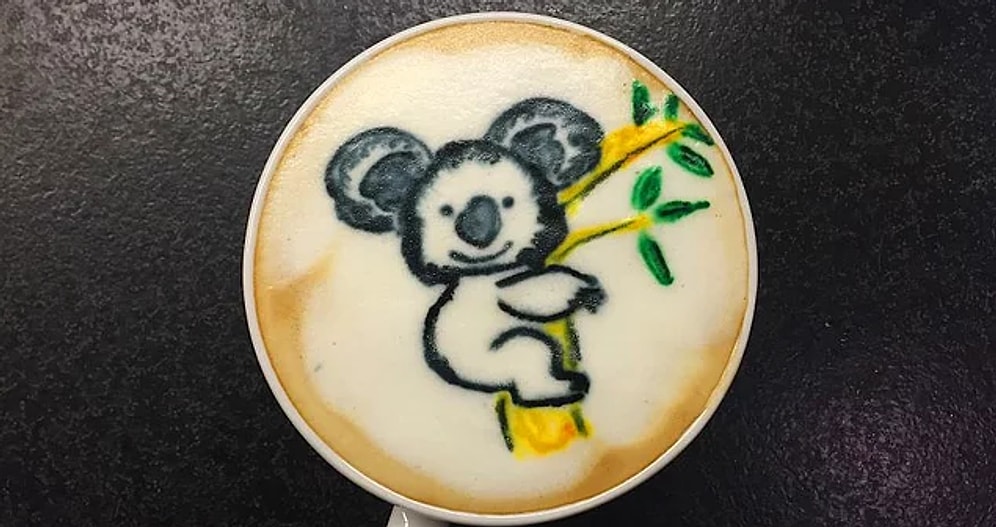 Рисунки этой девушки на пенке латте настолько красивые, что кофе даже жалко пить