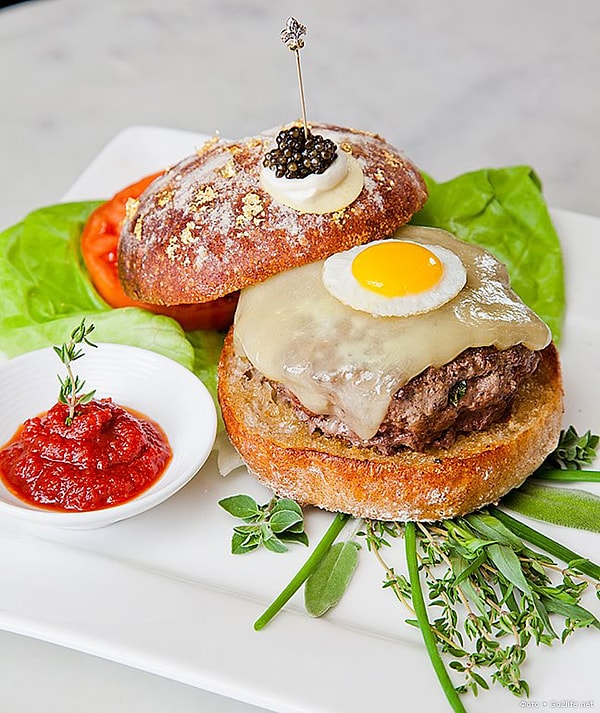 4. Le Burger Extravagant, место: Serendipity 3, город: Нью-Йорк