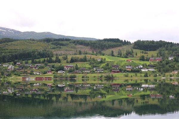 2. Turistin az olduğu genel olarak Norveçlilerin tercih ettiğin bölgelerden birisi.