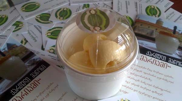 Недавно там наладили производство мороженого, которое стало пользоваться большим спросом у иностранцев и особенно полюбилось туристам из России.