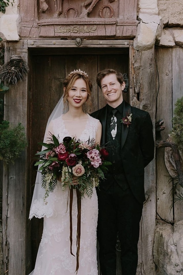 Meet Cindy and Matt. They've had the most stunning Harry Potter-themed wedding ever.