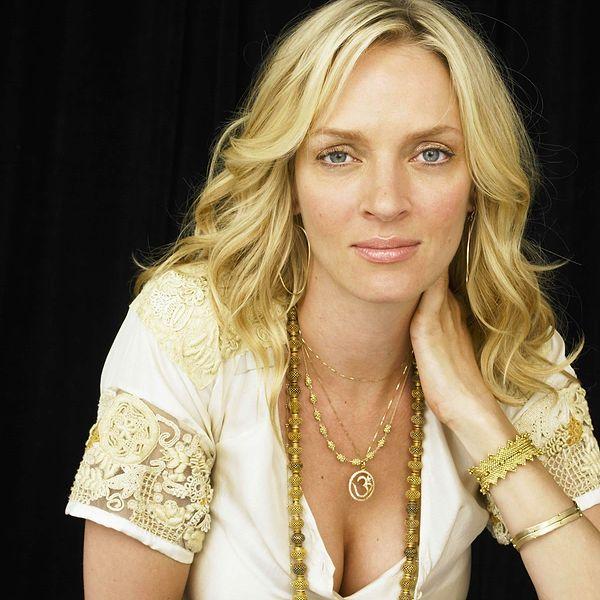 12. Uma Thurman is also afraid of staying in enclosed spaces.