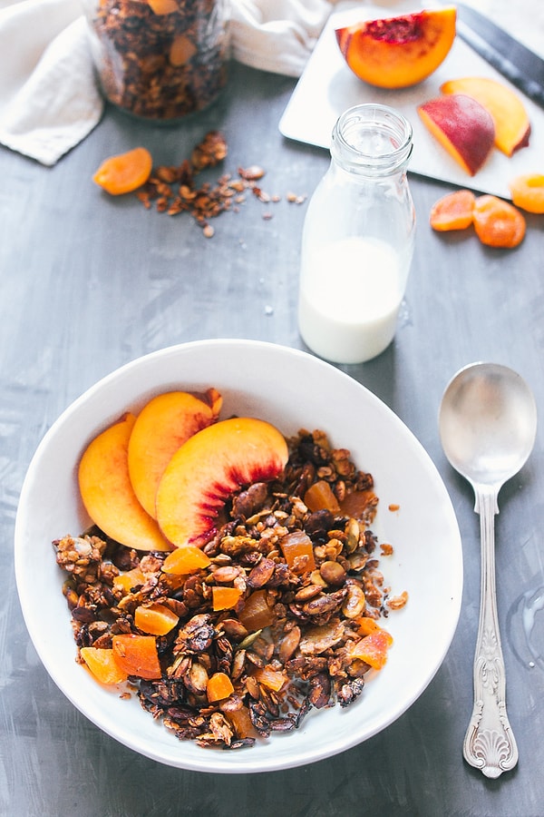 2. Гранола с сухофруктами