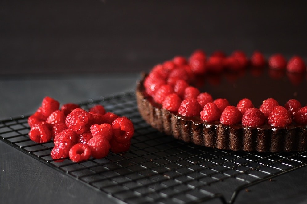 Nedir Bu Orman Meyveleri? Gelin Şirinler Köyünden Fırlama 12 Tarifle Onları Tanıyalım!