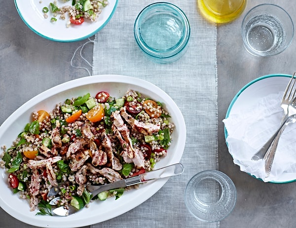 7. Гречневый салат с курицей