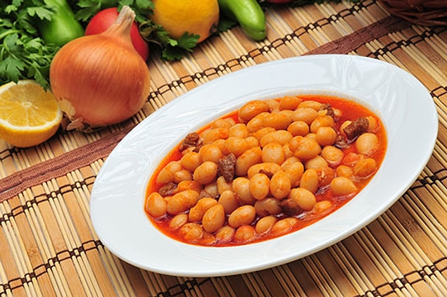 7. Kuru fasulyeye de harika yakışıyor, anlatmadan geçmeyelim.