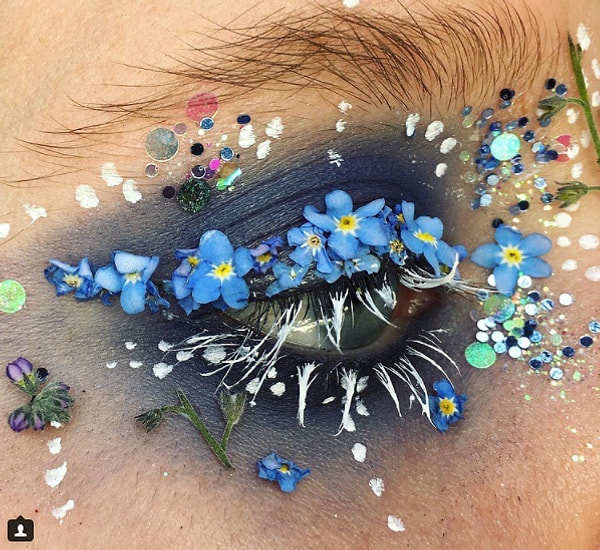 10. Еще один лук с незабудками