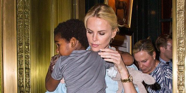 4. Charlize Theron adopted her child and raised him on her own.