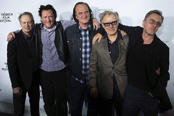 Reservoir Dogs ekibinden Tarantino, Tim Roth, Michael Madsen, Harvey Keitel ve Steve Buscemi de filmin 25. yılı için bir araya geldi.