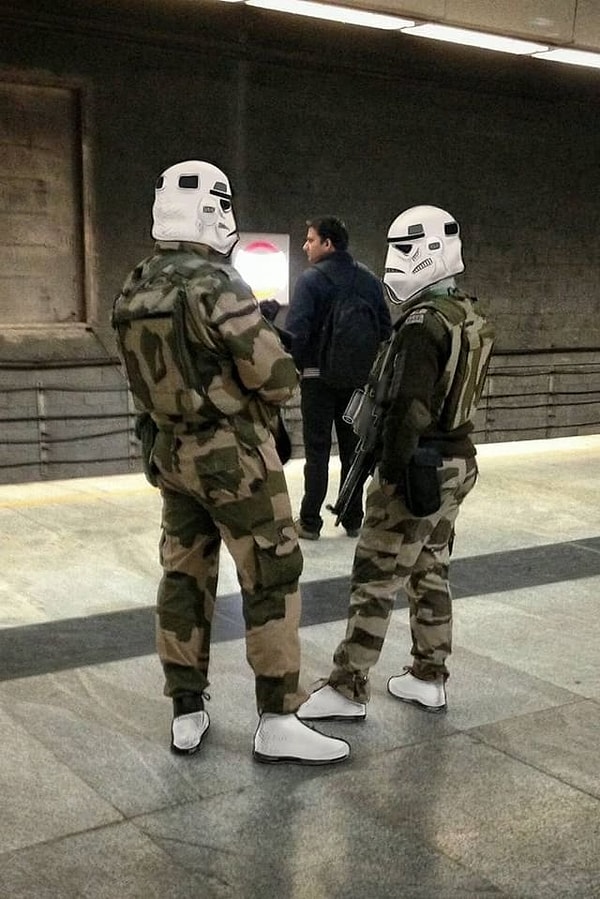 2. Чтобы закончить один дудл у Самара уходит примерно 2 поездки на метро, хотя все зависит от масштаба затеи.