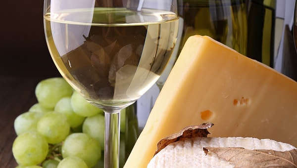 6. Белое вино (10°)