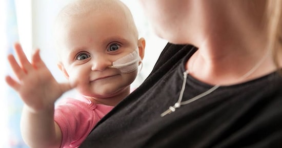 Врачи излечили двоих детей от лейкемии с помощью генной инженерии