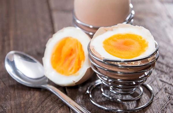 7. Yumurtanın kalorisinden korkmayın.