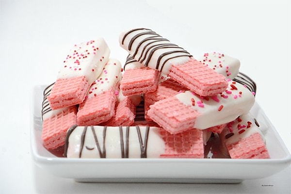 8. Обычные вафли станут невероятно аппетитными, если...