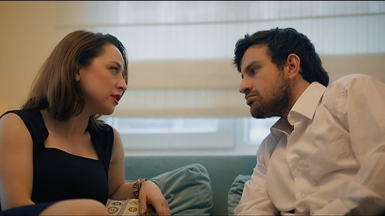 Kendisinden Küçük Bir Erkekle Beraber Olan Kadınların Bildiği 6 Şey