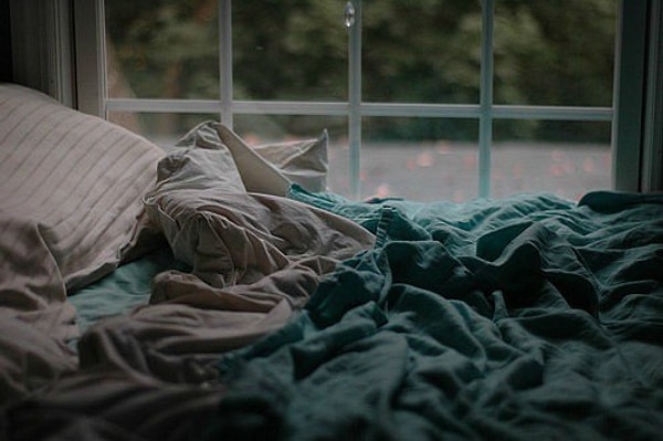 3. Сон не спасет тебя, если у тебя устала душа.