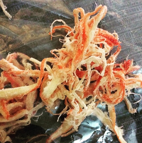 14. Сушеные измельченные кальмары