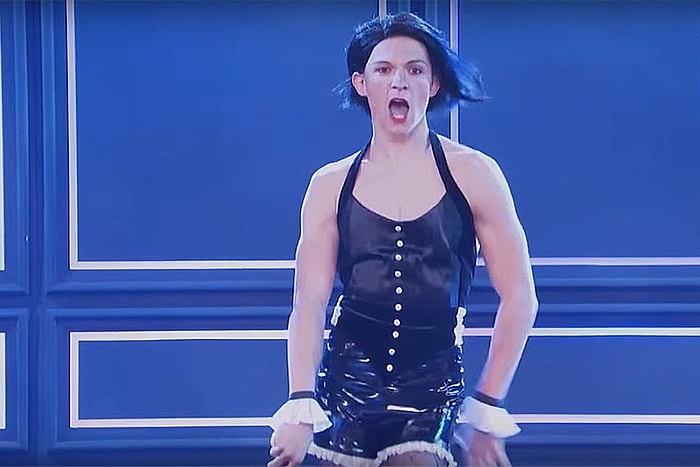 'Örümcek Adam'ımız Tom Holland'dan 'Lip Sync Battle' Yarışmasında Efsane Rihanna Taklidi