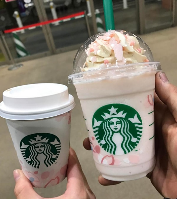 6. "Сакура Латте и Фраппучино", Корея