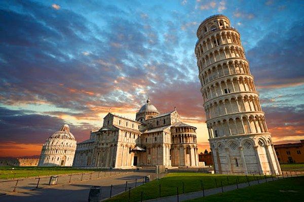 Bugünse Pisa, İtalya'da en çok ziyaret edilen turistik yapılardan birisi.