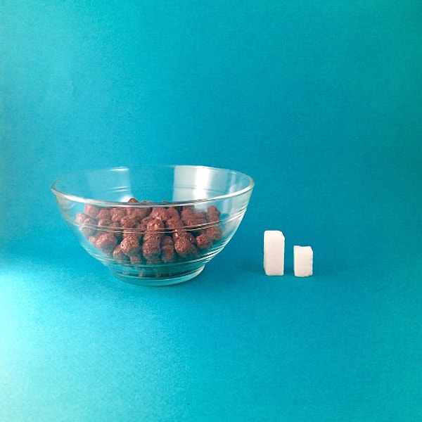 14. 30 г шариков Nesquick: 7,6 г сахара