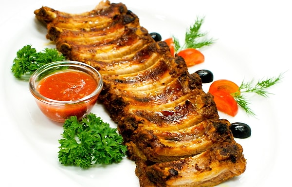 4. Свиные рёбрышки