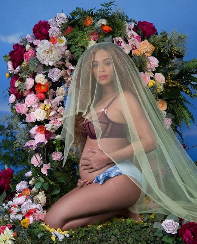 If you have access to internet, you are probably aware of the fact that Beyone is expecting twins.