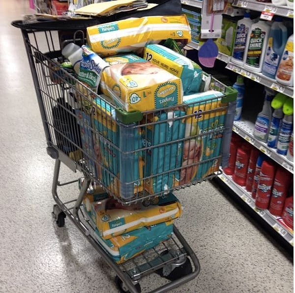 2. Все, нет, не так... Абсолютно ВСЕ деньги уходят на этих двоих