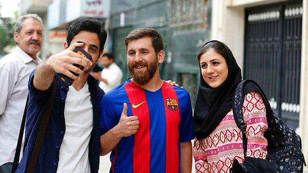 Öğrencilerin tepki göstermesi üzerine otomobiline de el konulan 'İranlı Messi', kısa bir süre sonra serbest bırakıldı.