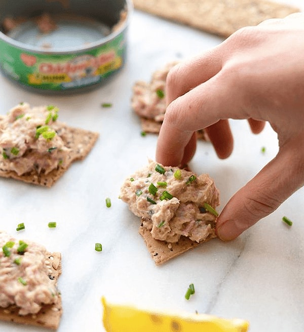 8. Консервированный тунец