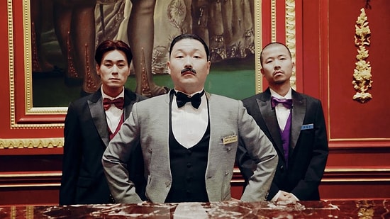 PSY İki Müzik Videosuyla Geri Döndü: 'New Face' ve 'I Luv It'