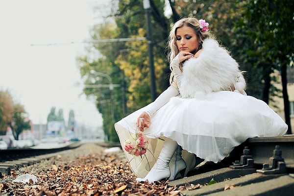 А что такое "брак"? Разве не обычный штамп в паспорте?