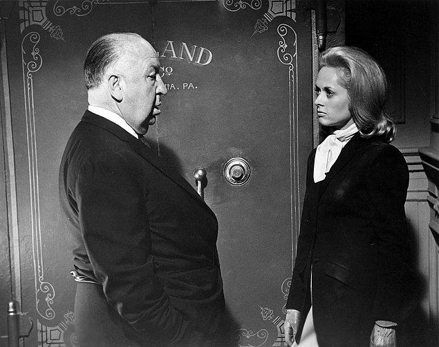 Tippi Hedren, Hitchcock'un bir sonraki filminde de oynadı.