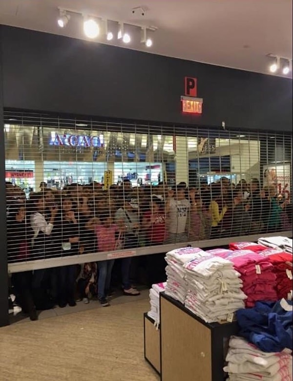 9. Работать в сезон огромных скидок не так сложно, как кажется на первый взгляд!