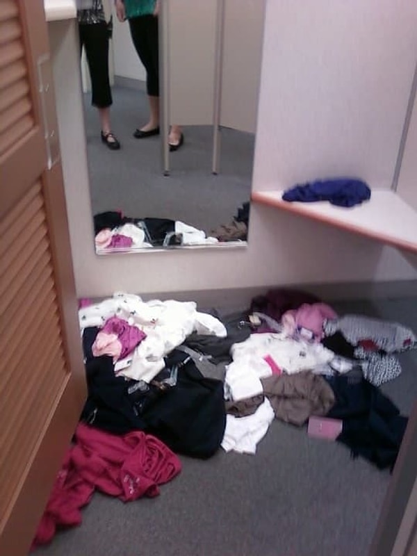 11. Покупатели всегда уважительно относятся к мерчендайзерам.