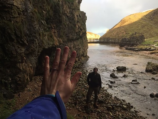 7. Терри сделал ей предложение в шотландской пещере