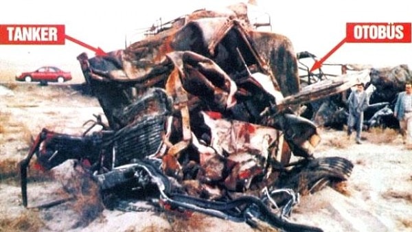 1997 yılı, aylardan Ekim. Konya'da tanker ve yolcu otobüsünün çarpışması sonucu 48 kişi hayatını kaybetmişti.